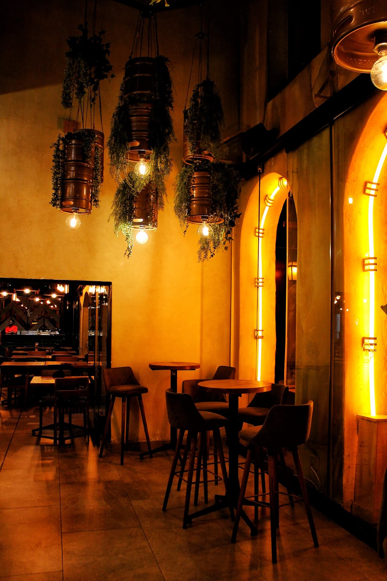 Malt Barrel & Fire interior